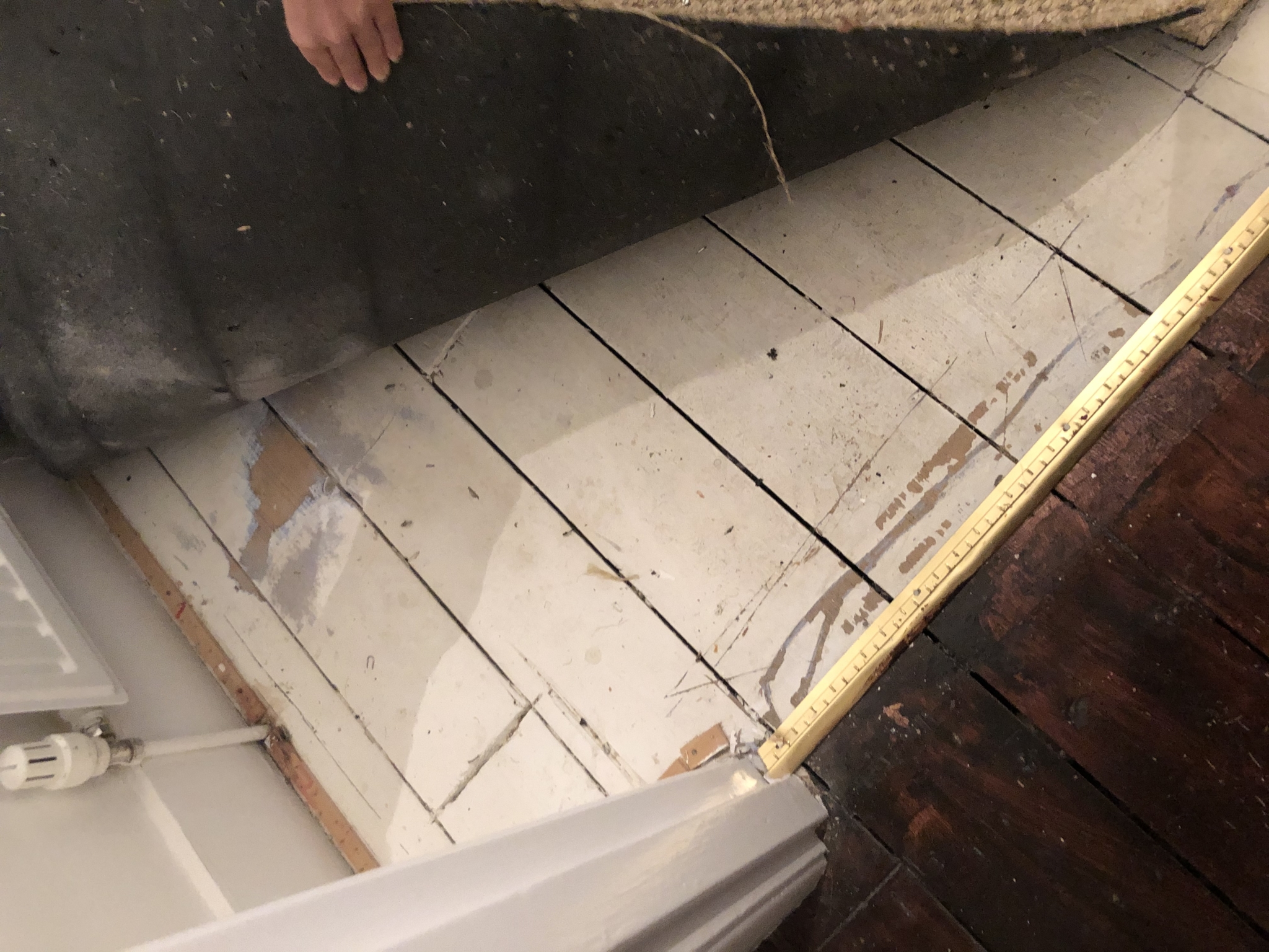 Floor condition before work at SW9