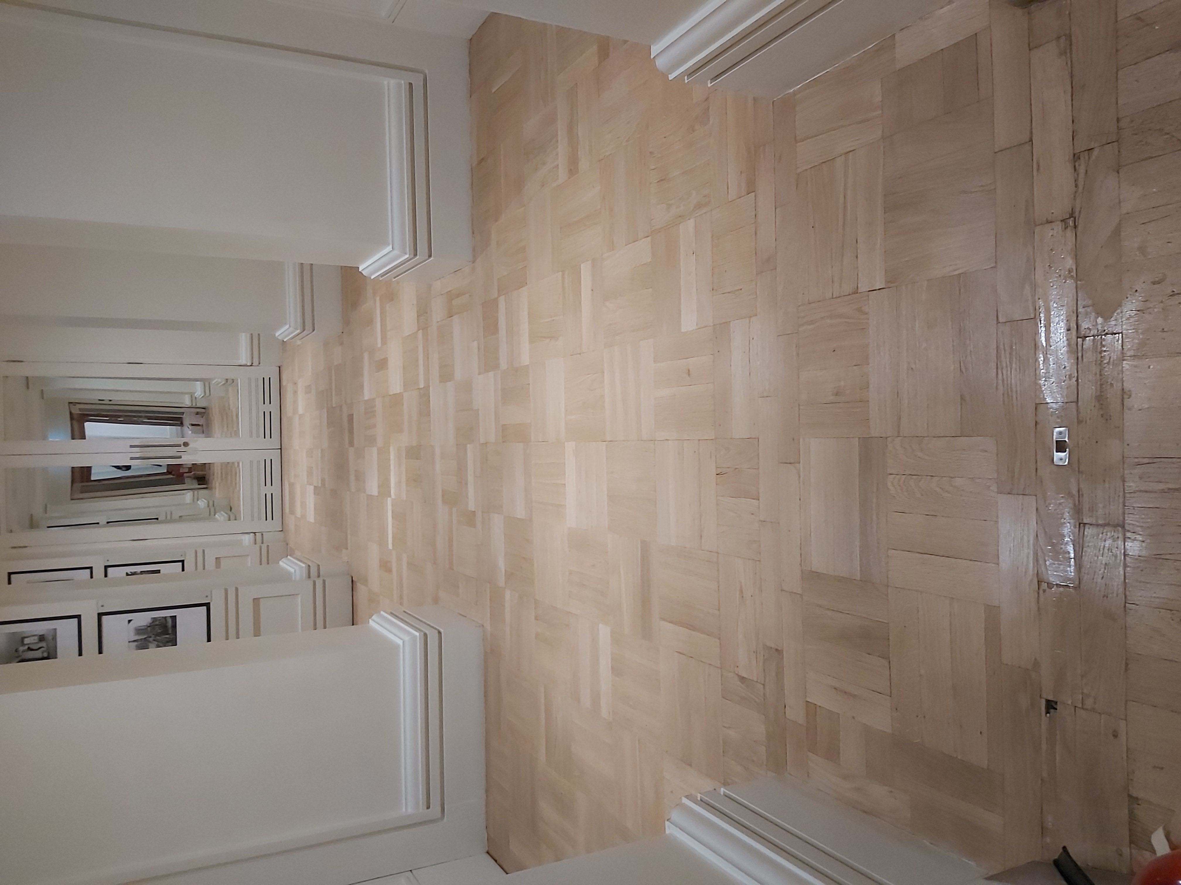 Parquet floor after sanding work in W1S