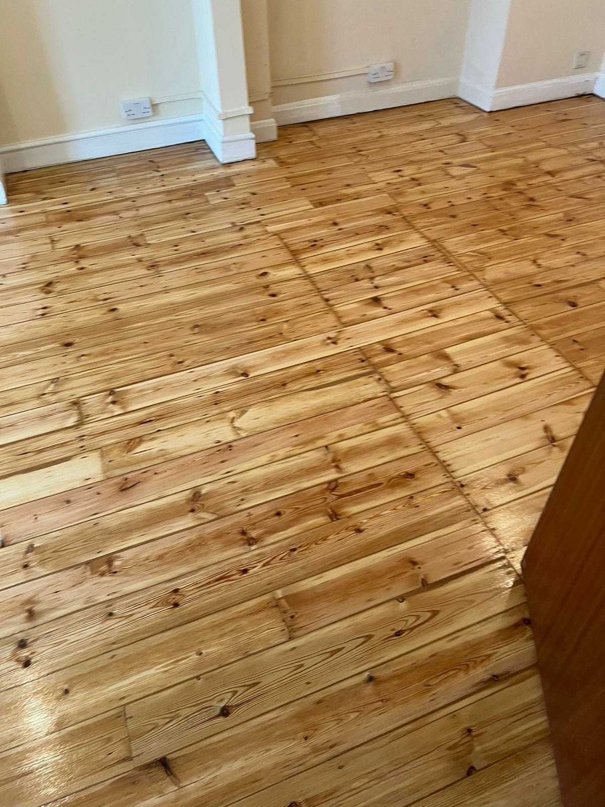 Floorboards floor after sanding work in W5